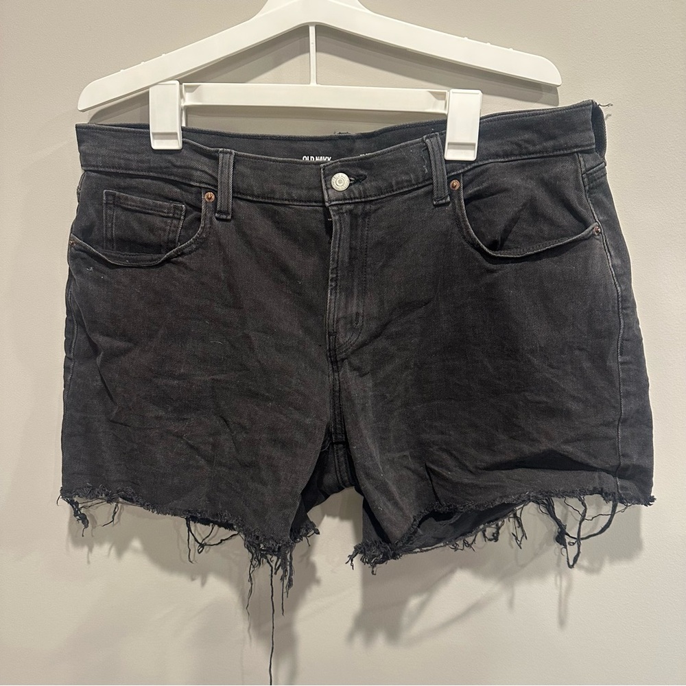 Old Navy Black Frayed Jean Shorts